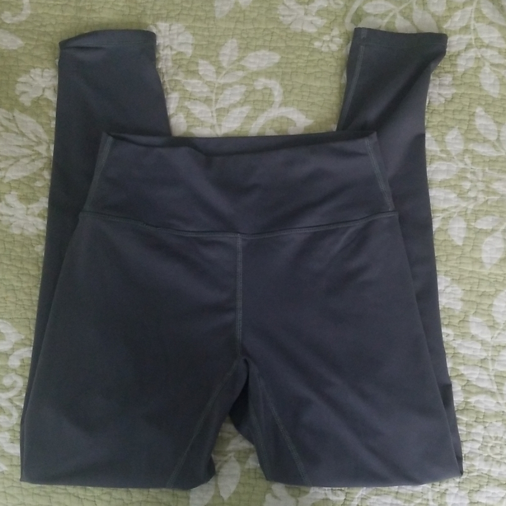 Til You Collapse capri Leggings